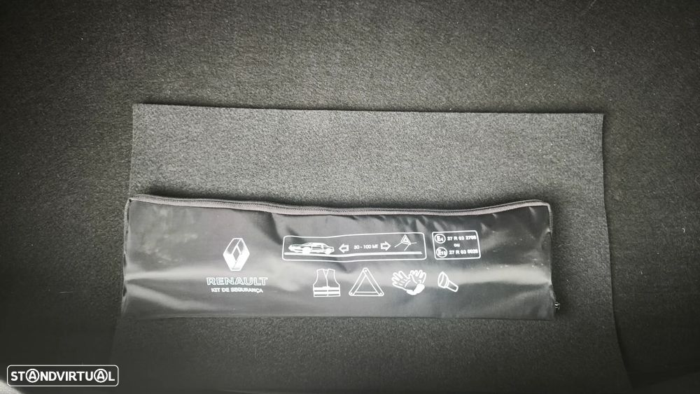 Renault Captur 1.3 TCe Exclusive EDC - 42
