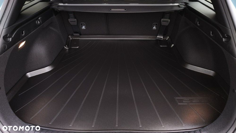 Kia Ceed - 23
