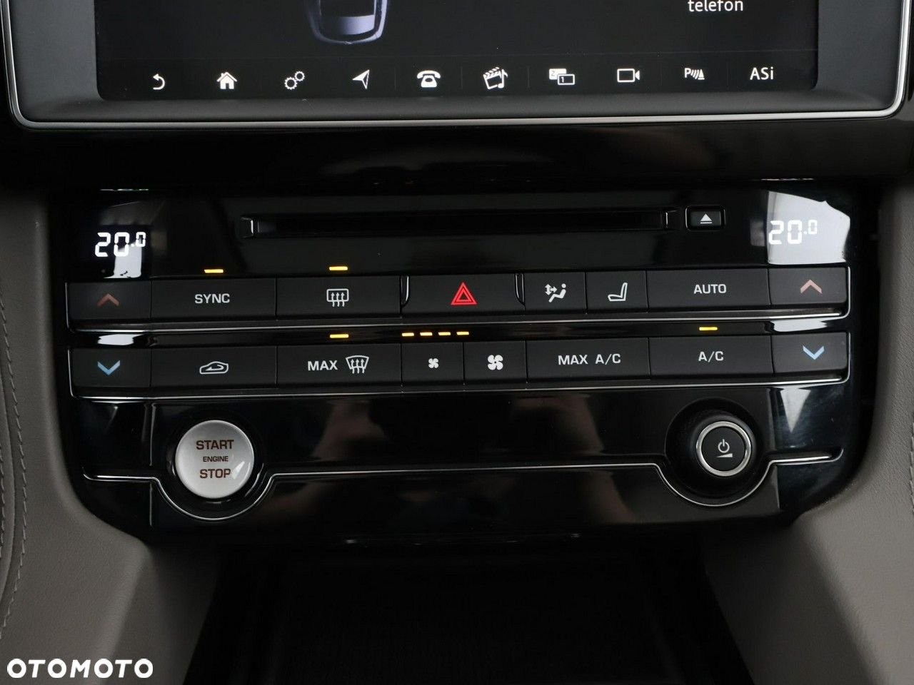 Jaguar F-Pace 2.0 i4D AWD Prestige - 32