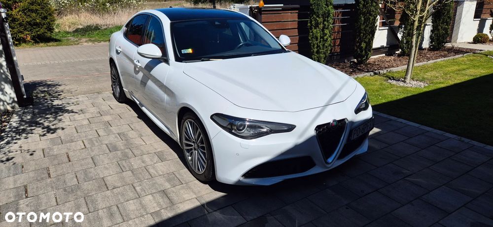 Alfa Romeo Giulia 2.2 D Turbo Super - 4