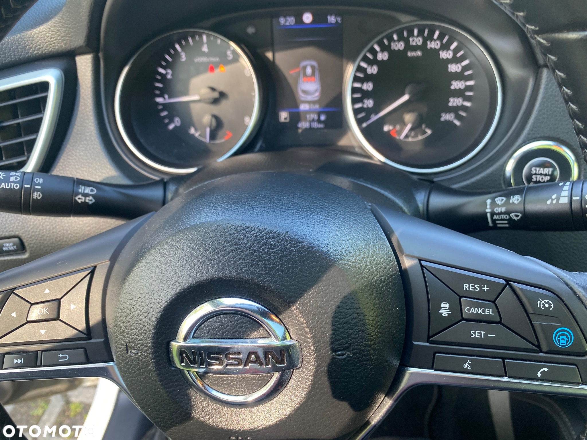 Nissan Qashqai 1.3 DIG-T DCT TEKNA+ - 33
