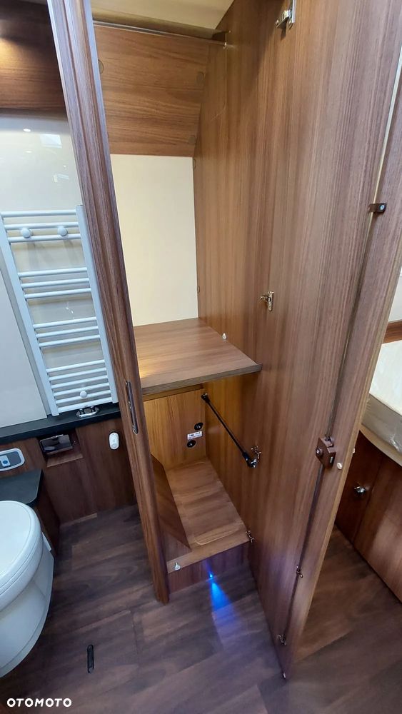 Carthago Chic E-Line I 64XL QB Silverline - 19