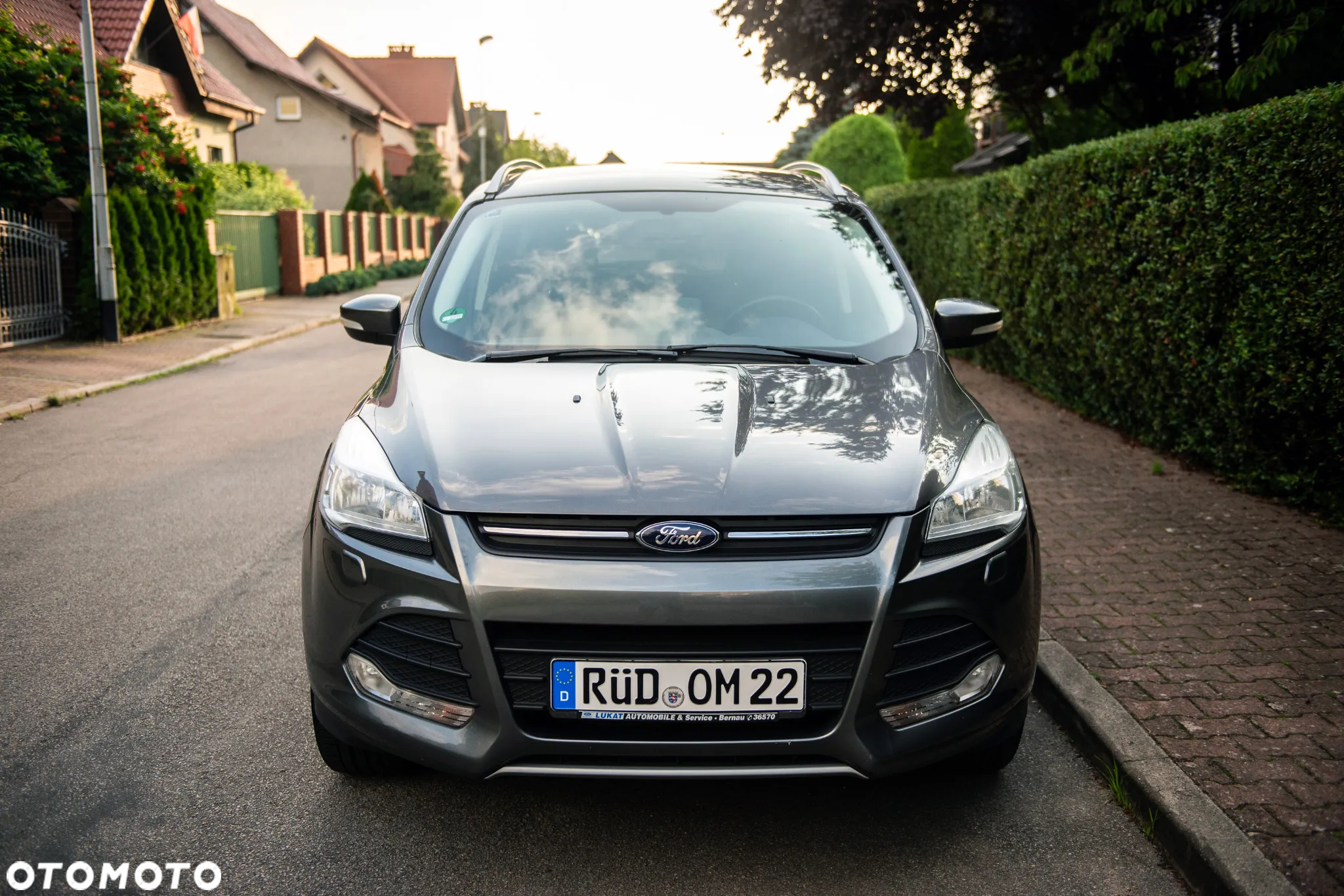 Ford Kuga 1.6 EcoBoost 2x4 Titanium - 2