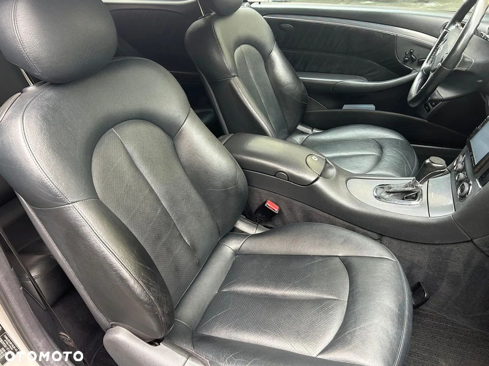 Mercedes-Benz CLK - 5