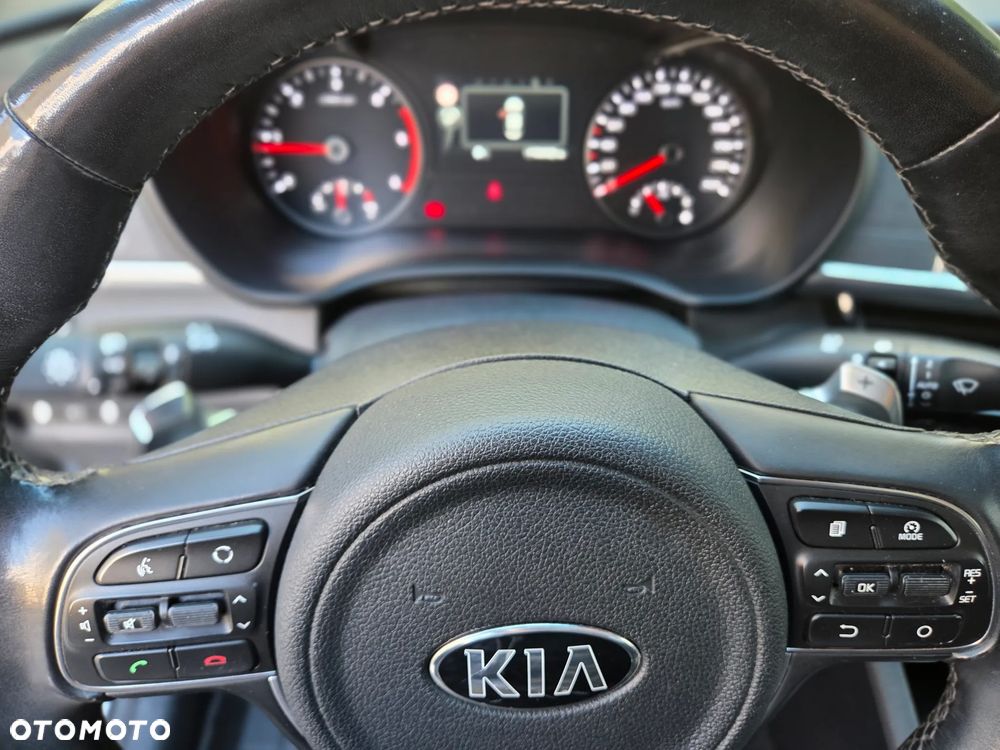 Kia Optima 1.7 CRDI XL DCT - 20
