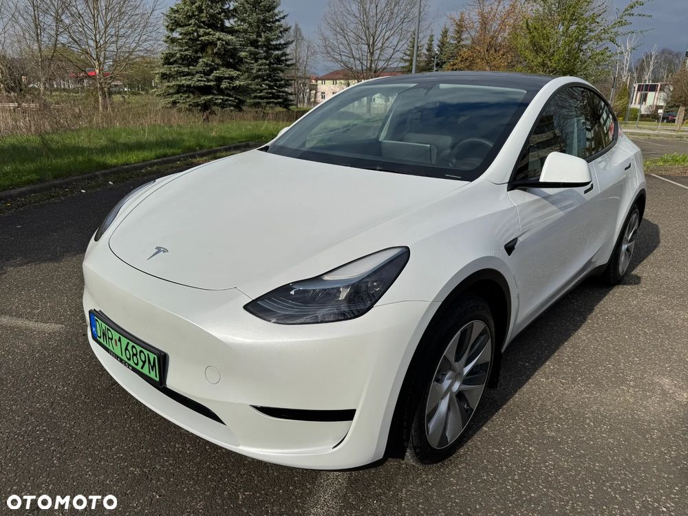 Tesla Model Y RWD - 15