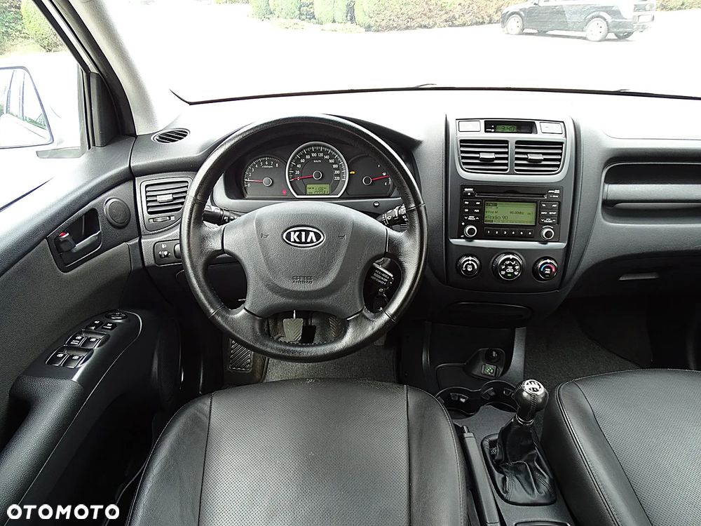 Kia Sportage 2.0 2WD Champ - 35