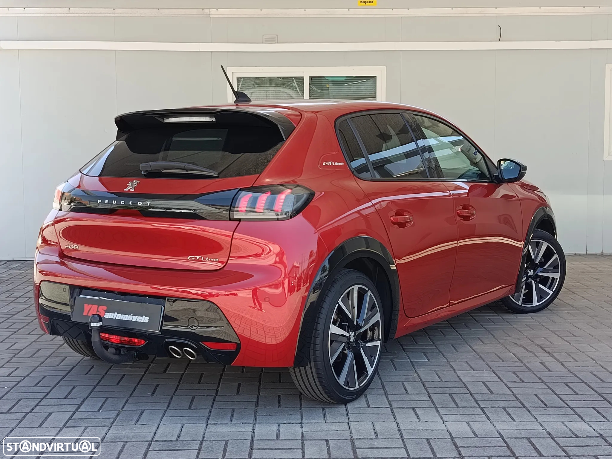 Peugeot 208 1.2 PureTech GT Line EAT8 - 26