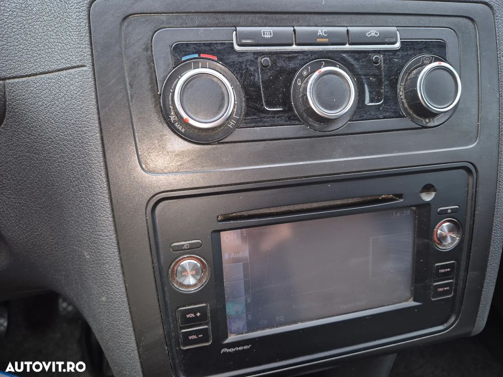 Volkswagen Caddy 1.6 (7-Si.) Comfortline - 6