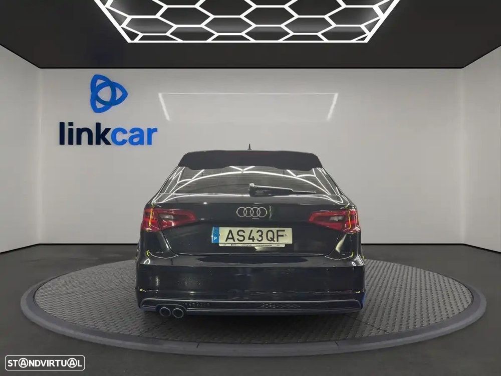 Audi A3 Sportback 2.0 TDI S-line S tronic - 3