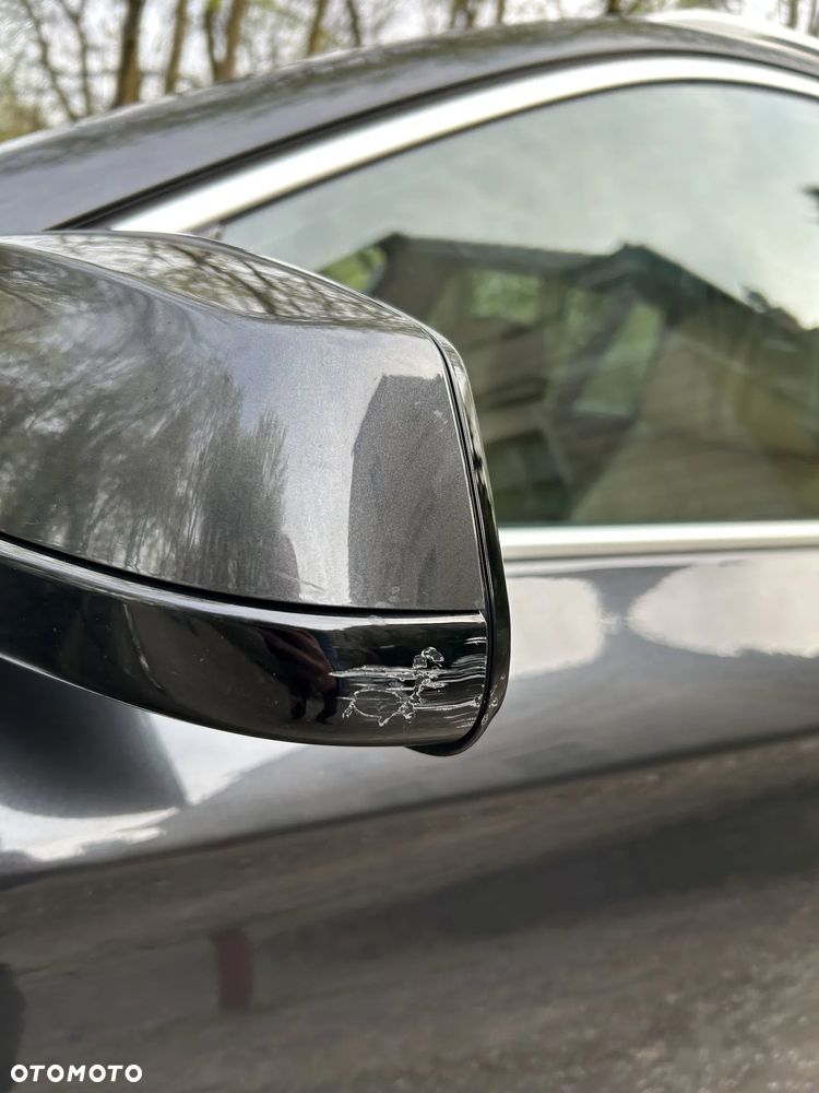 BMW Seria 5 525d - 6