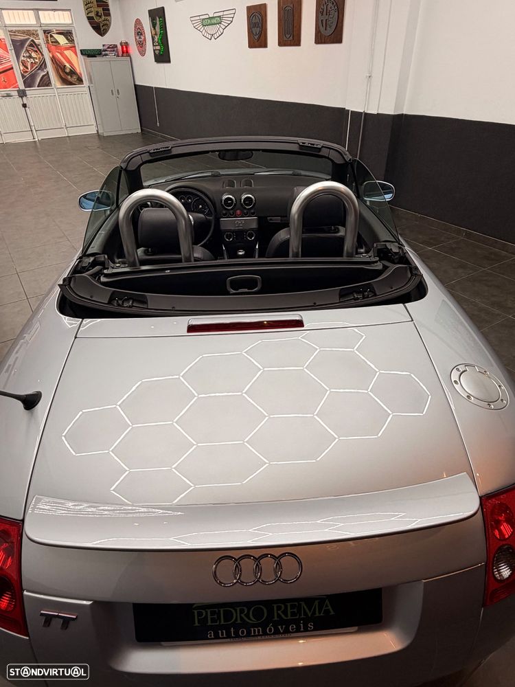 Audi TT Roadster 1.8 T - 42