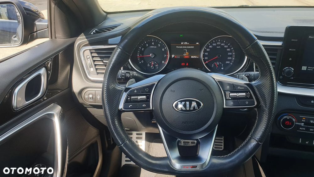 Kia ProCeed 1.5 T-GDI GT Line DCT - 13