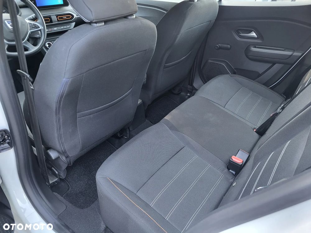 Dacia Sandero Stepway TCe 90 Essential - 13