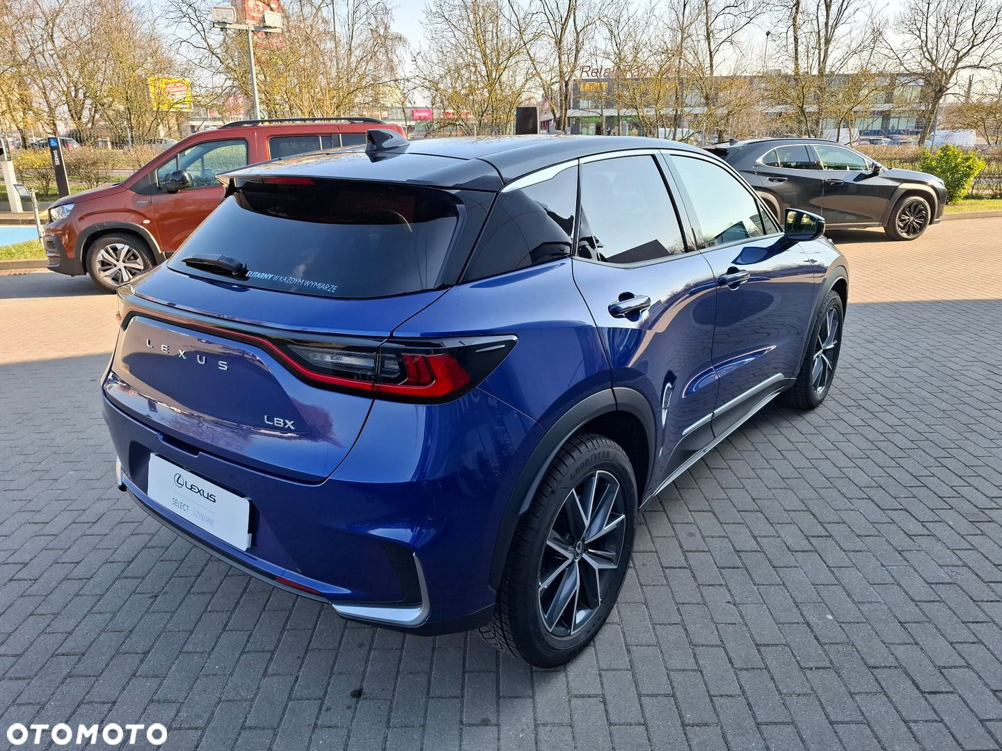 Lexus LBX 1.5 Hybrid Cool - 5