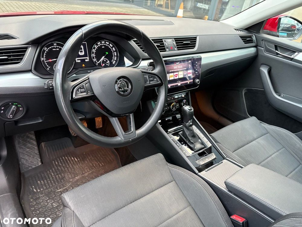 Skoda Superb 2.0 TDI Ambition DSG - 11