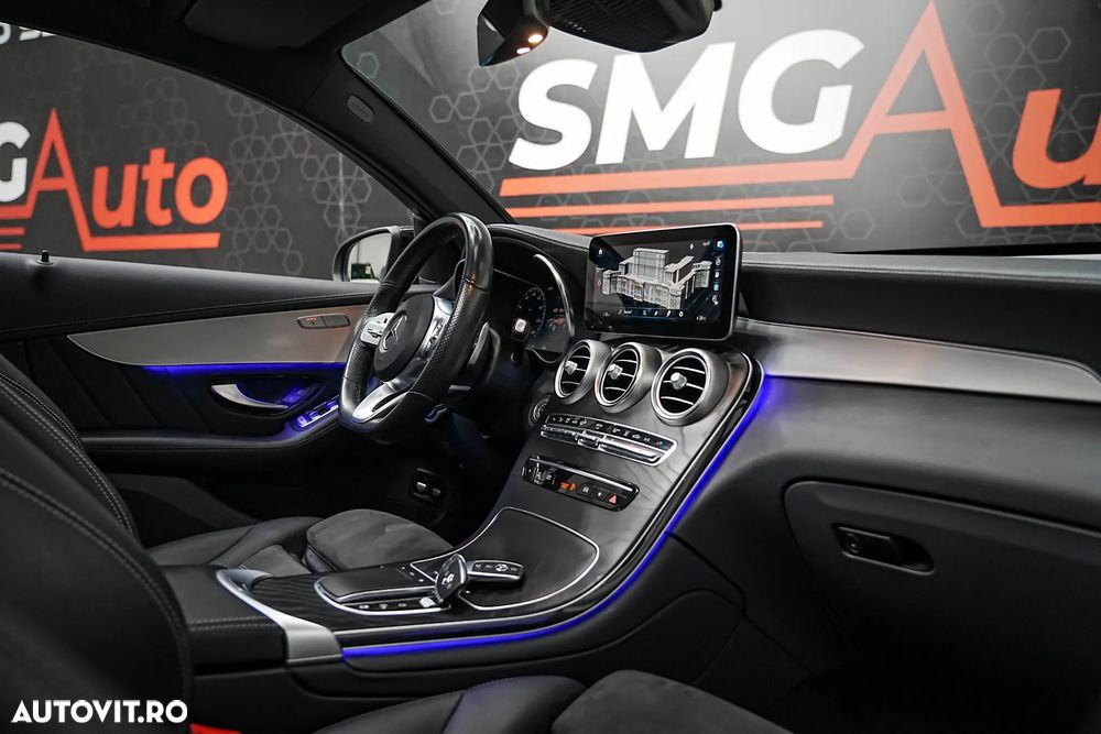 Mercedes-Benz GLC Coupe 300 e 4Matic 9G-TRONIC Edition AMG Line - 23