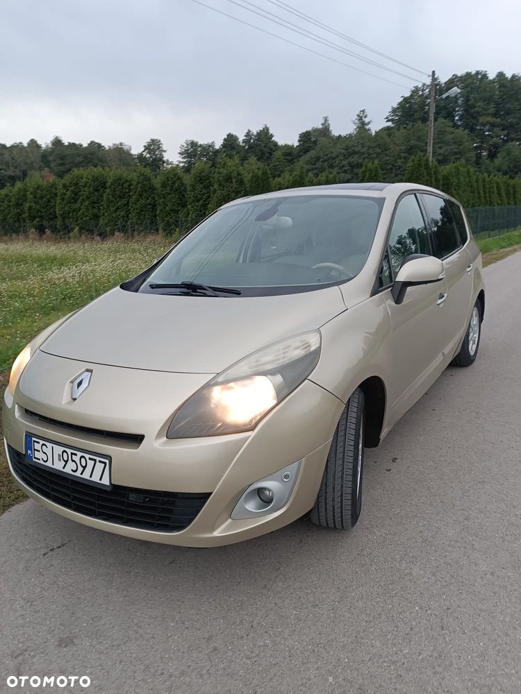 Renault Scenic 1.9 dCi Privilege - 17