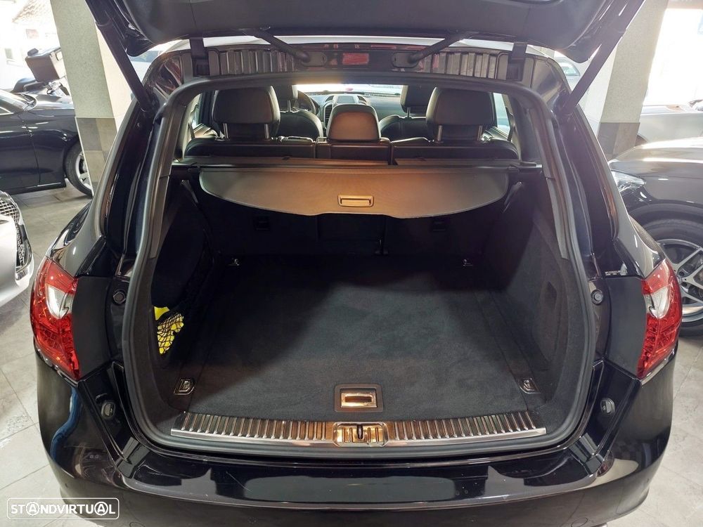 Porsche Cayenne S Hybrid - 9