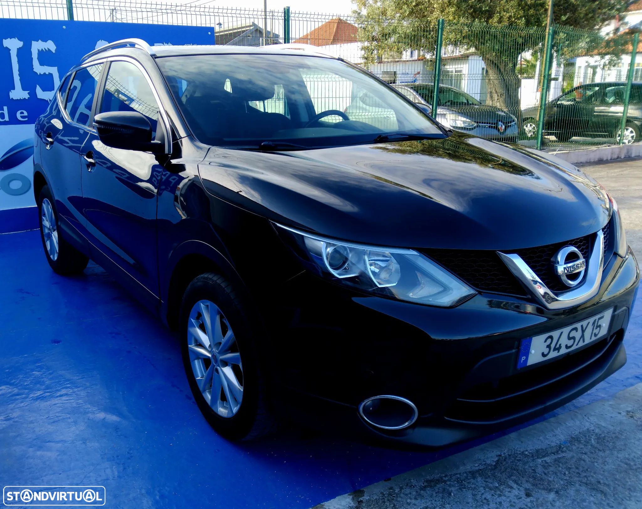 Nissan Qashqai 1.5 dCi N-Connecta - 1