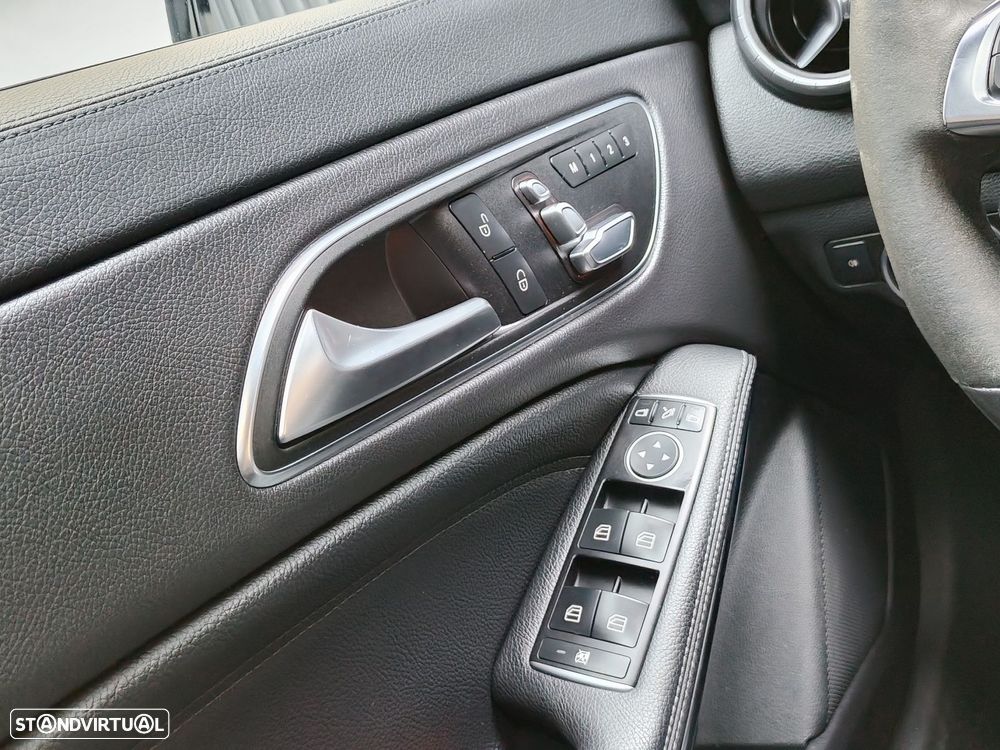 Mercedes-Benz CLA 45 AMG 4Matic Speedshift 7G-DCT - 18