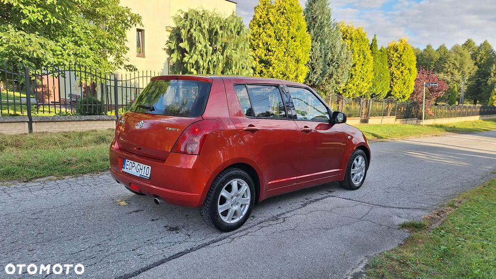 Suzuki Swift 1.3 Club - 10