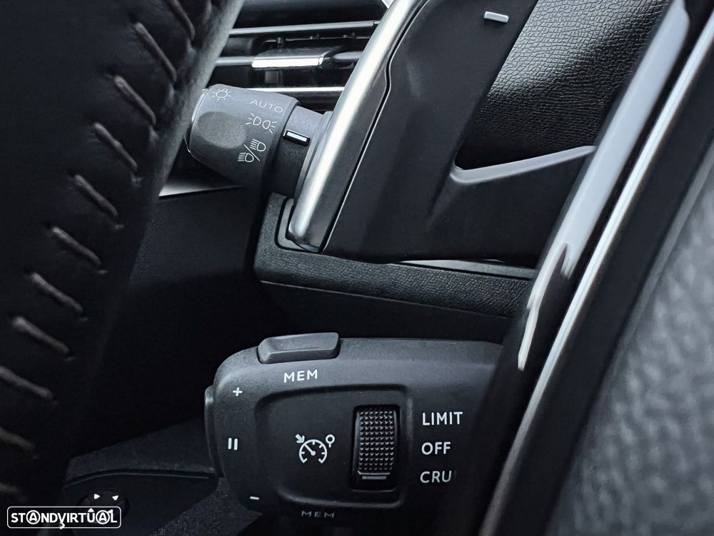 Peugeot 5008 PureTech 130 EAT8 Stop & Start Active Business-Pack - 12