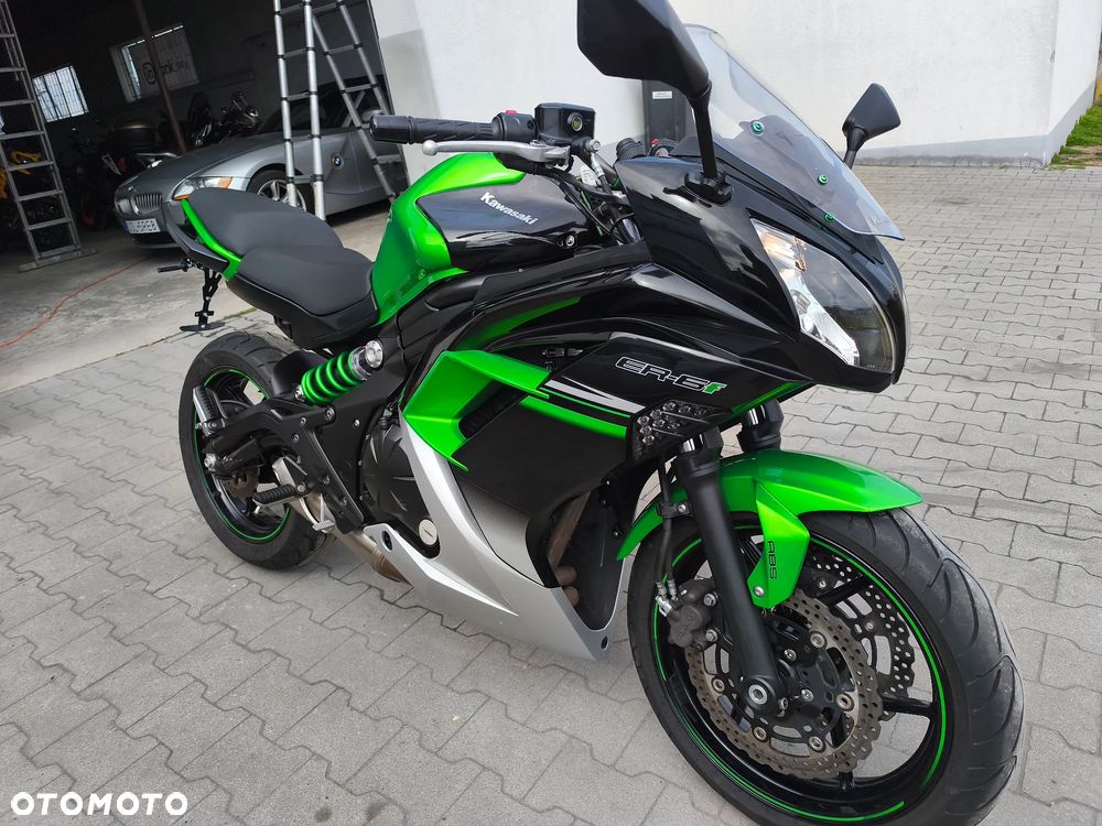 Kawasaki ER - 4