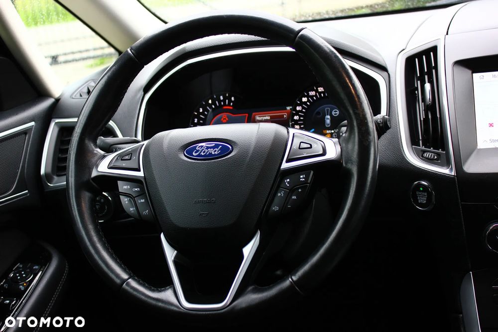 Ford S-Max 2.0 TDCi Titanium PowerShift - 38