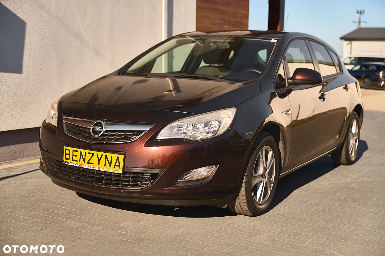 Opel Astra 1.4 EcoFLEX 150 Jahre - 11