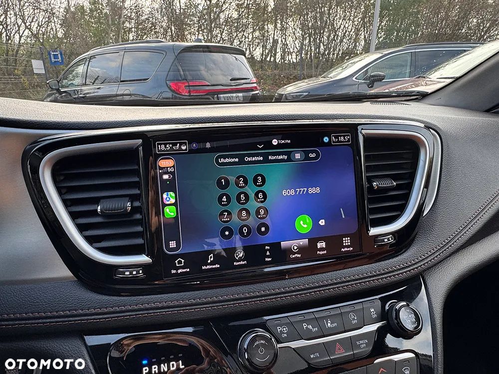 Chrysler Pacifica - 34