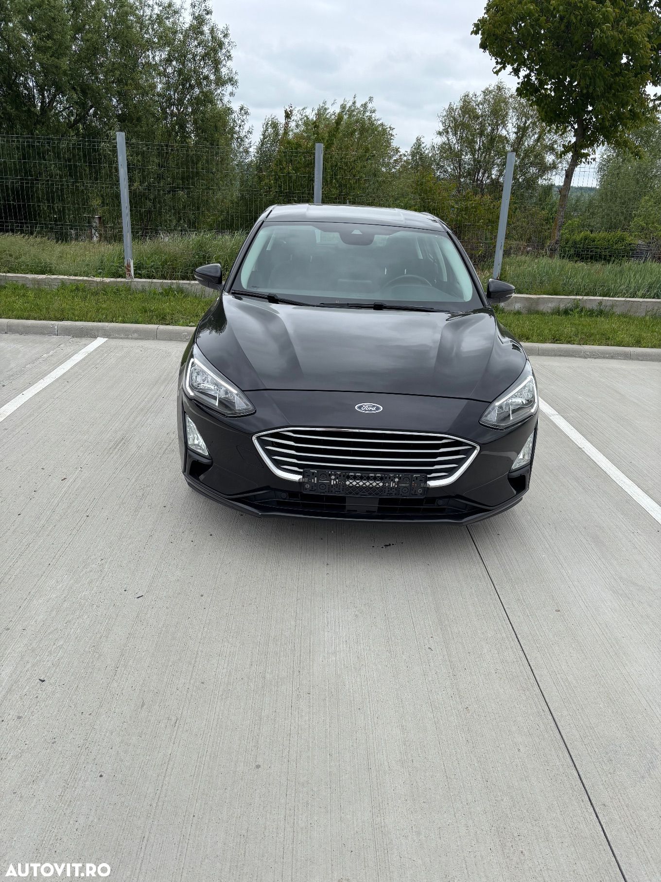 Ford Focus 1.0 EcoBoost Trend Edition - 1
