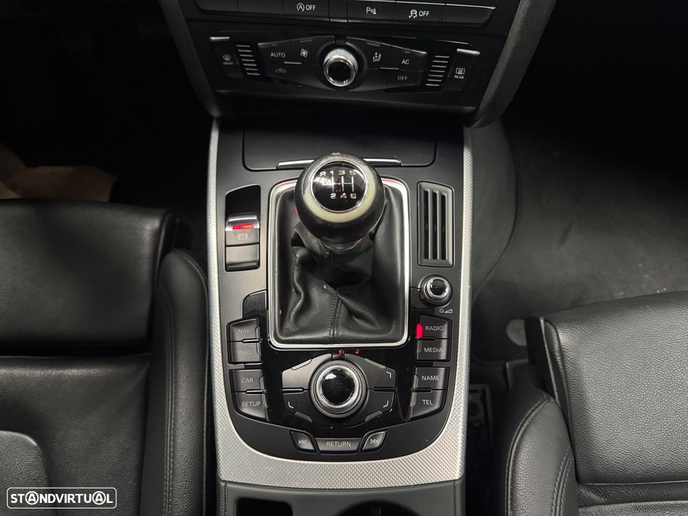 Audi A4 Avant 2.0 TDI Business Line Sport - 15