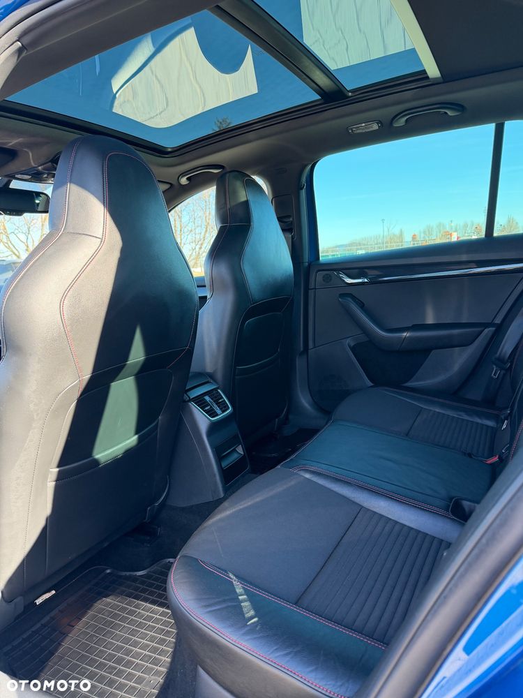 Skoda Octavia 2.0 TDI RS - 9