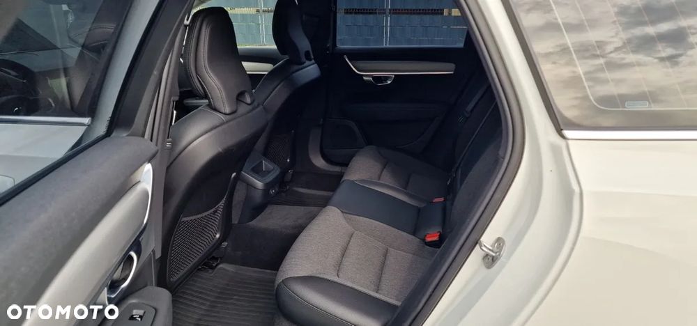 Volvo V90 B4 D Geartronic Momentum - 31