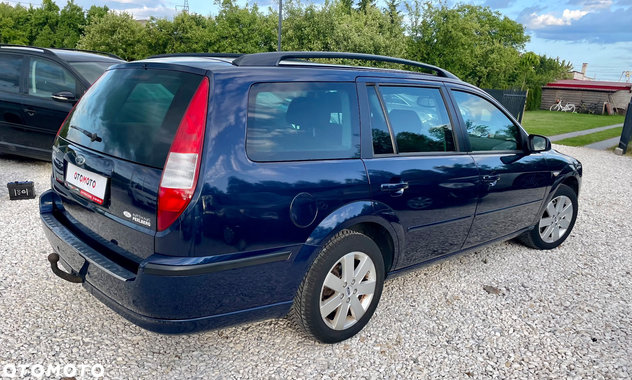 Ford Mondeo 1.8 Ghia - 22