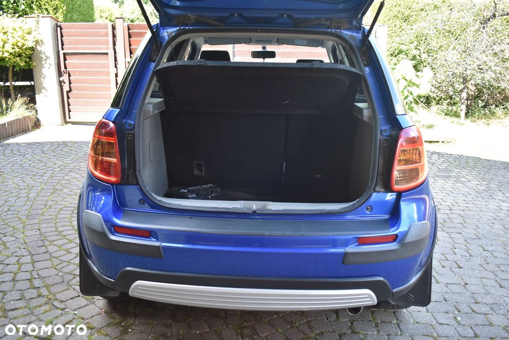 Suzuki SX4 1.6 VVT 4x4 Comfort - 22