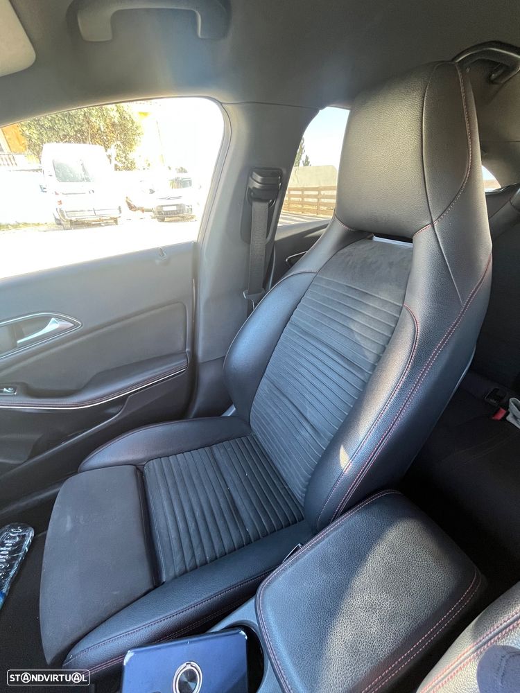 Mercedes-Benz CLA 180 d Shooting Brake AMG Line - 10