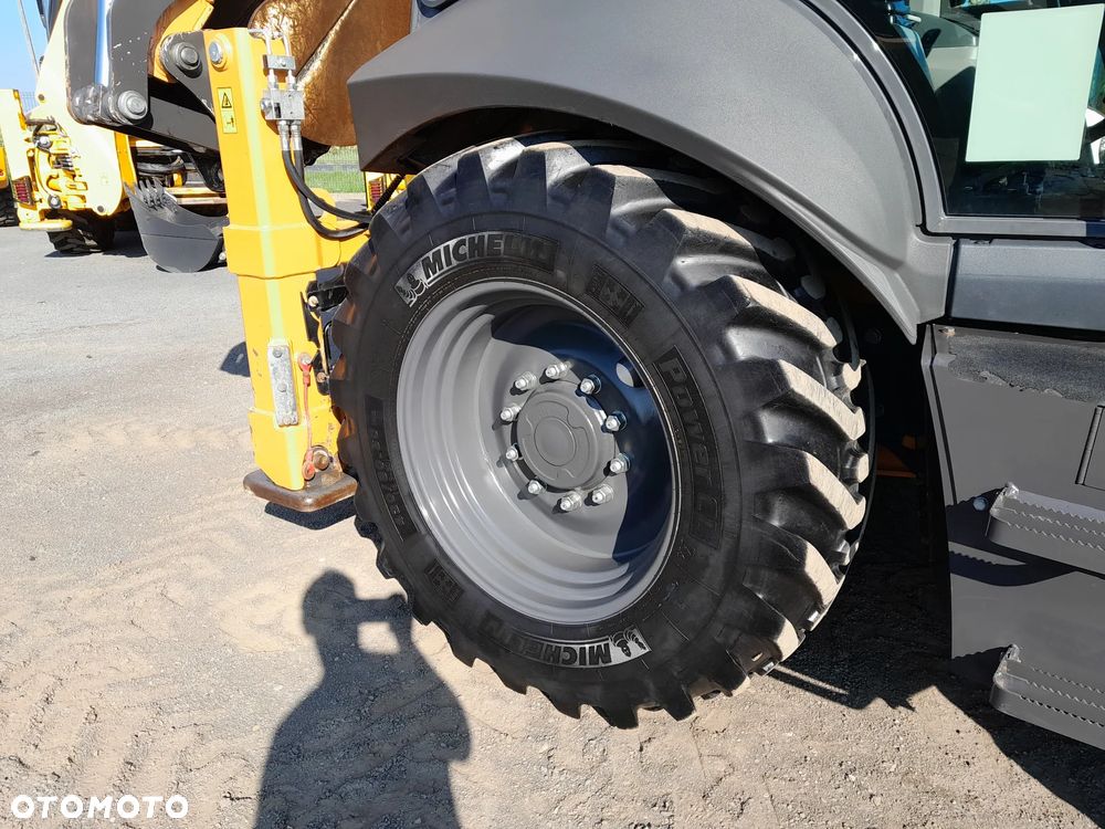 Case 580SV 2023R - 17