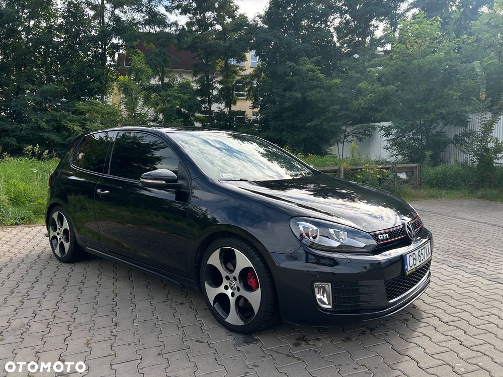 Volkswagen Golf - 11