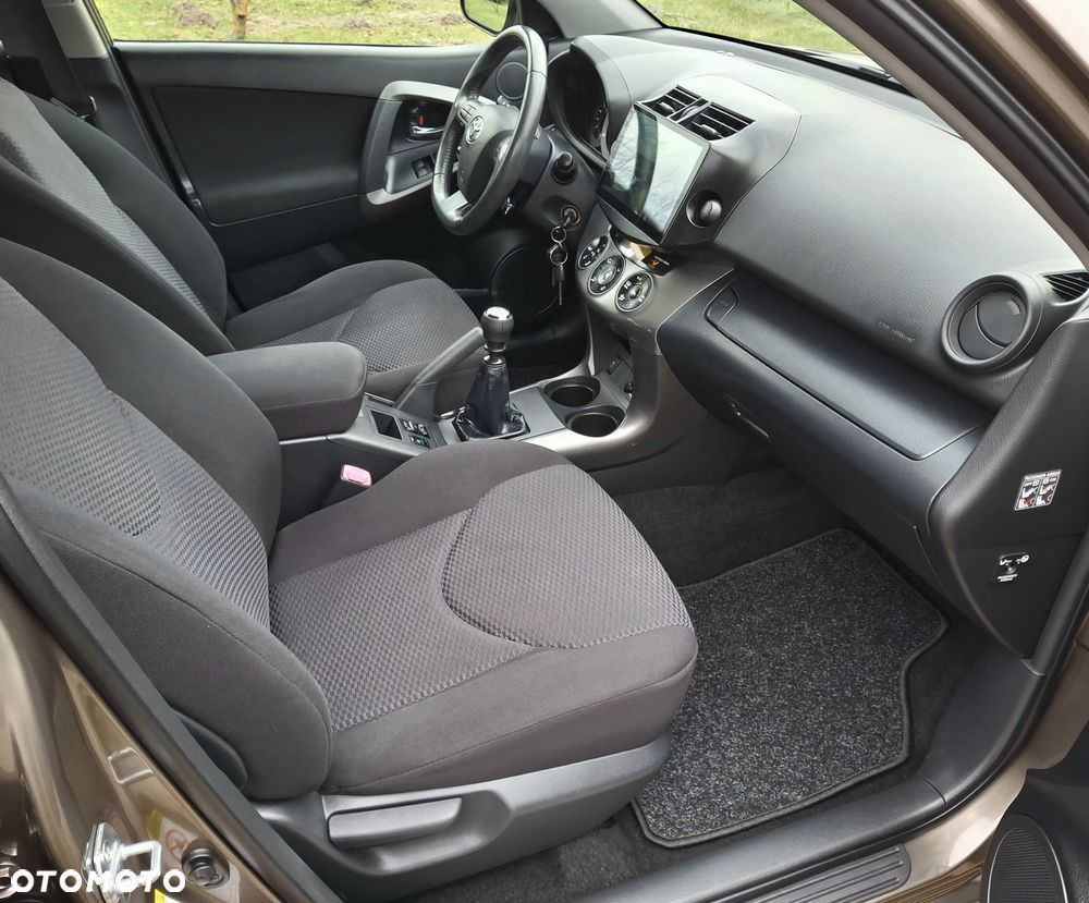 Toyota RAV4 2.0 4x2 Sol - 22