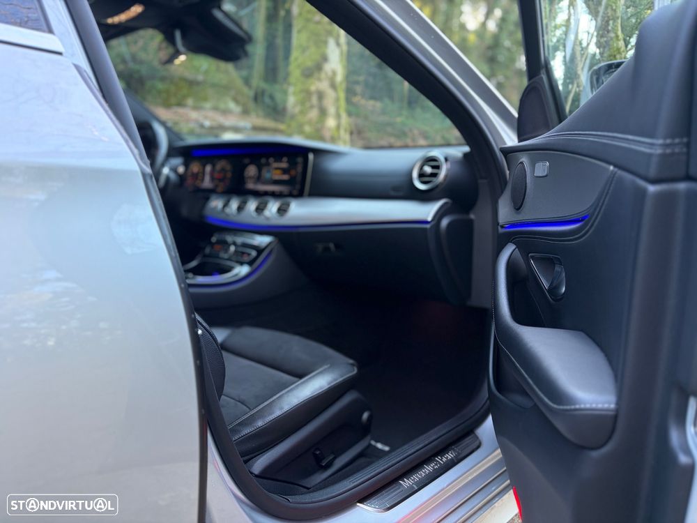 Mercedes-Benz E 220 d AMG Line - 19