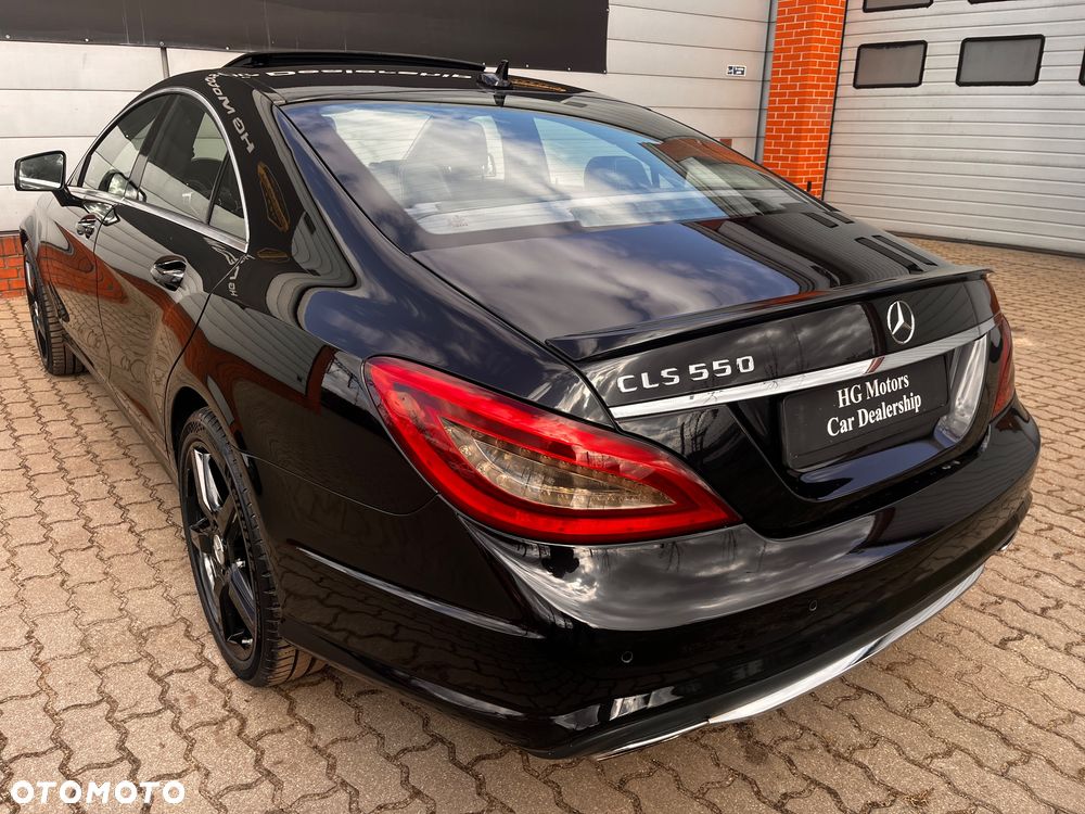 Mercedes-Benz CLS - 9