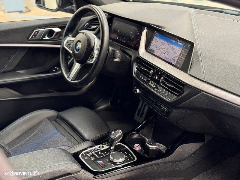 BMW 118 d Pack Desportivo M - 5