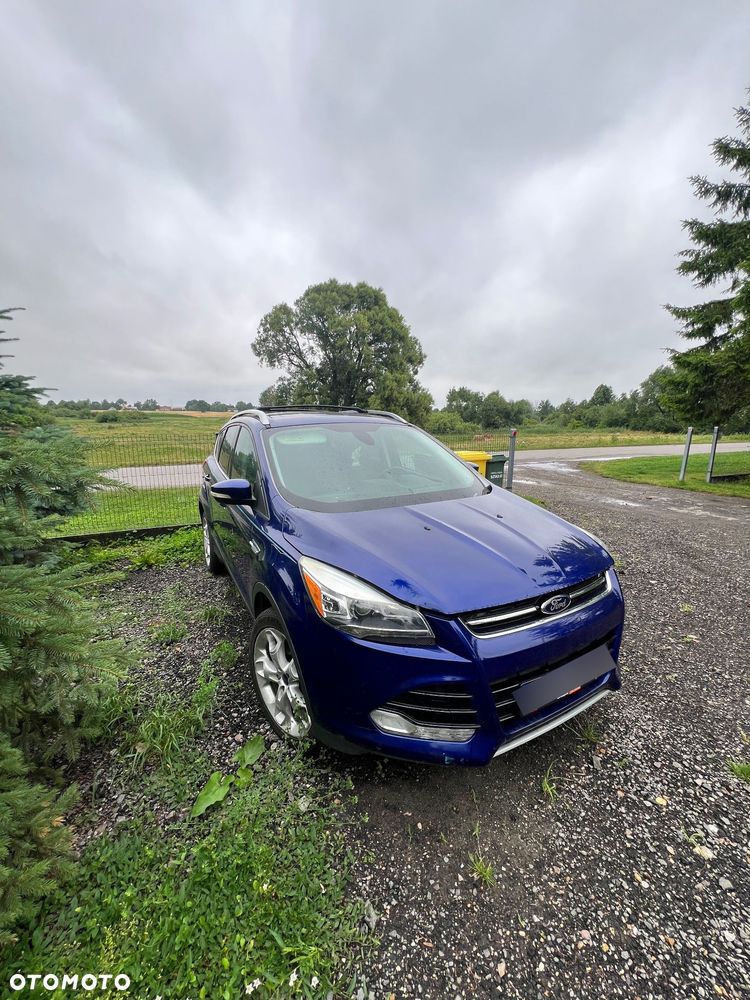 Ford Escape 2.0 EcoBoost AWD Titanium - 2