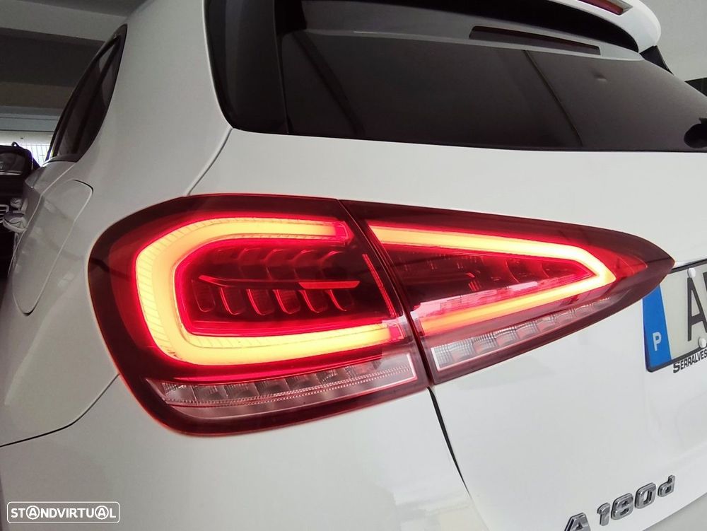 Mercedes-Benz A 180 d AMG Line Aut. - 19