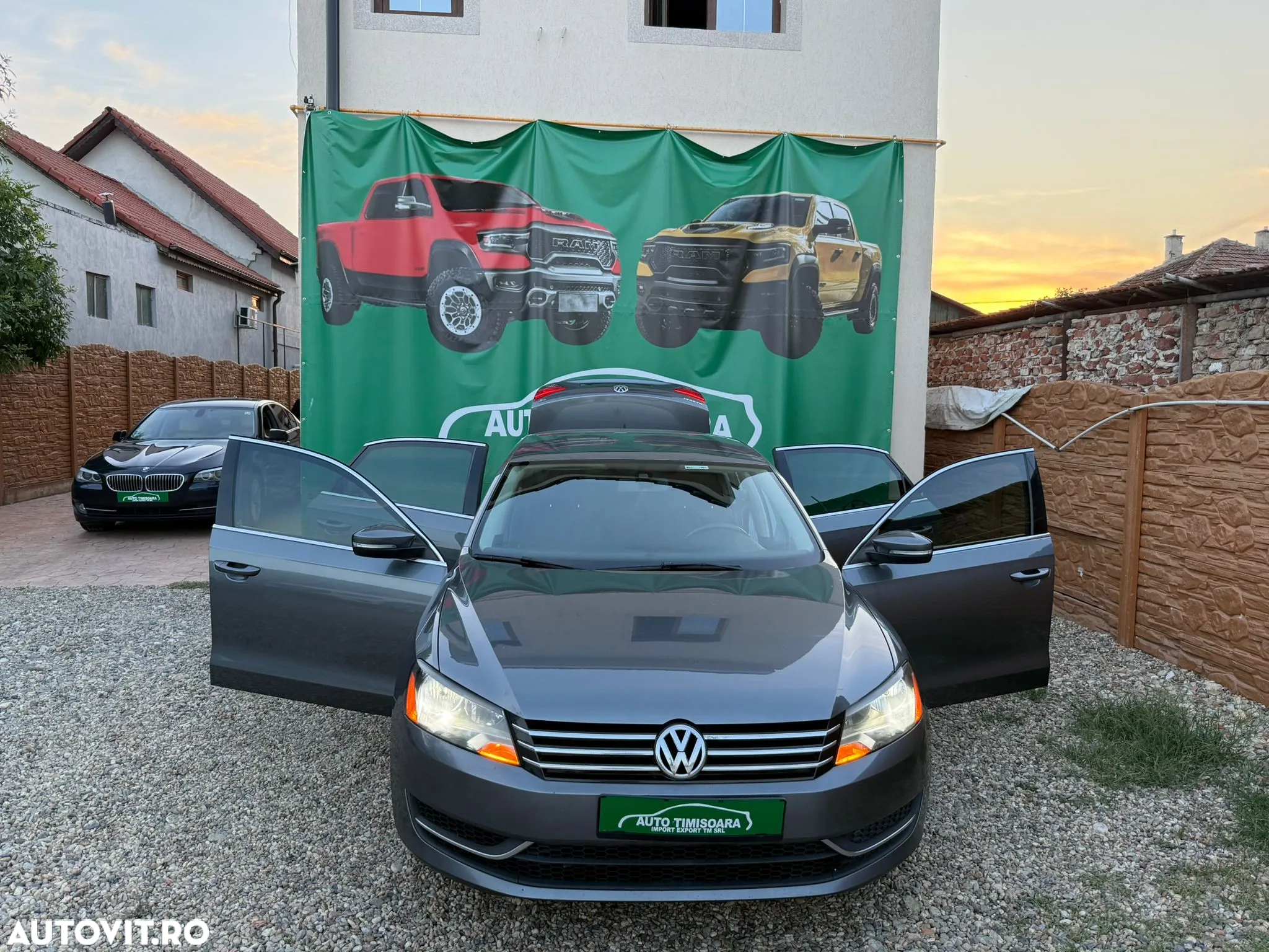 Volkswagen Passat - 2
