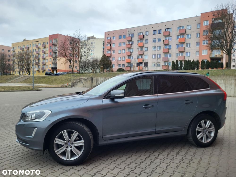 Volvo XC 60 D4 Geartronic Momentum - 21