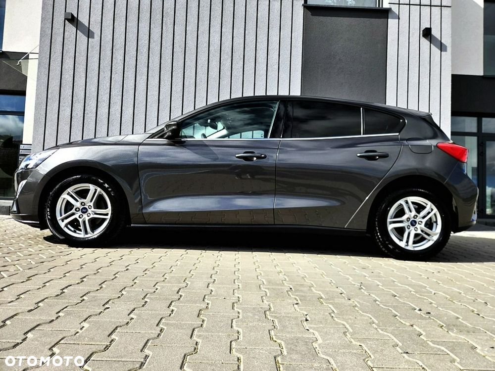 Ford Focus - 26