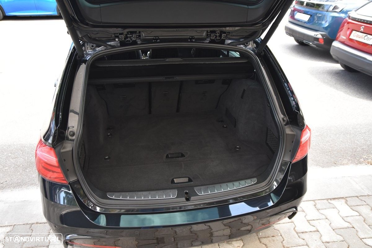 BMW 320 d Touring xDrive Pack M Auto - 24